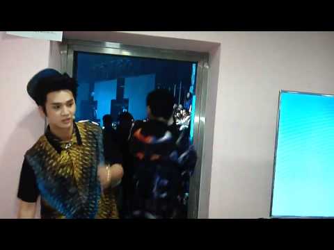 [140812] Simply Kpop's Telly Video - C-Clown Behind Cut - Mr Chu~♡