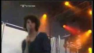The Kooks - Pull Me In (T In The Park)