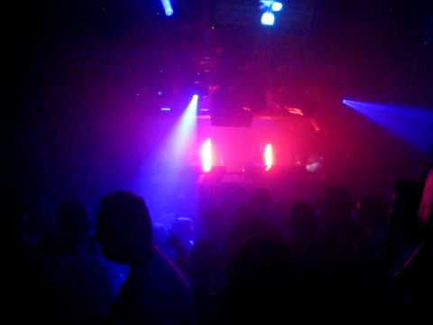 Frankie Knuckles getting deep at the end of his set @ 20 Years Of House @ The Ministry of Sound.AVI