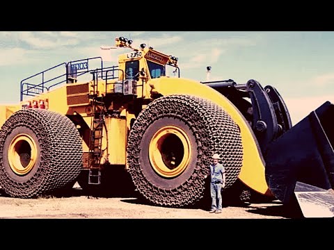 Extreme Dangerous Bulldozer Heavy Equipment Operator Skill - Amazing 2021