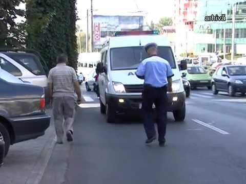 Ştire etv - PIETONI LOVIȚI PE TRECERE - 29.10.2015