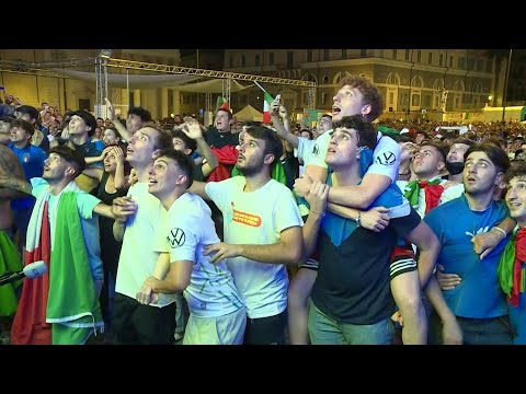 Euro 2020: Fans in Rome celebrate Italy's win over Spain | AFP