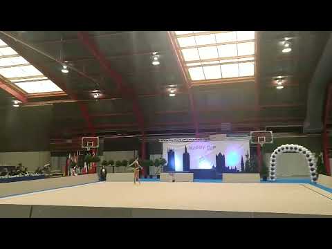 bianka gaik hoepel happy cup