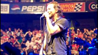 Pearl Jam- Outta My Mind (Philly &#39;09) HD