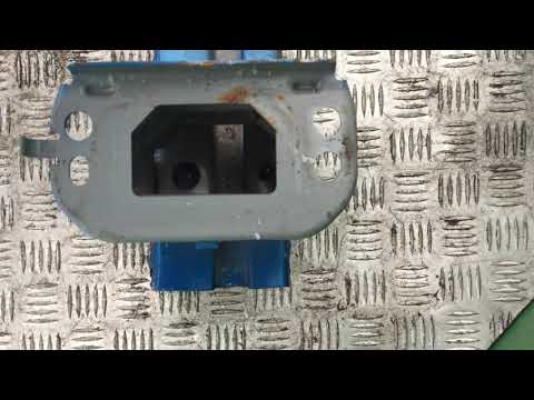 усилитель тойота айго, ярис, ситроен С1, пежо 107