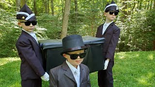 Coffin Dance Music Outdoor Boys Mp4 3GP & Mp3