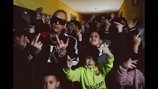 A Su Bola Lyrics English Translation