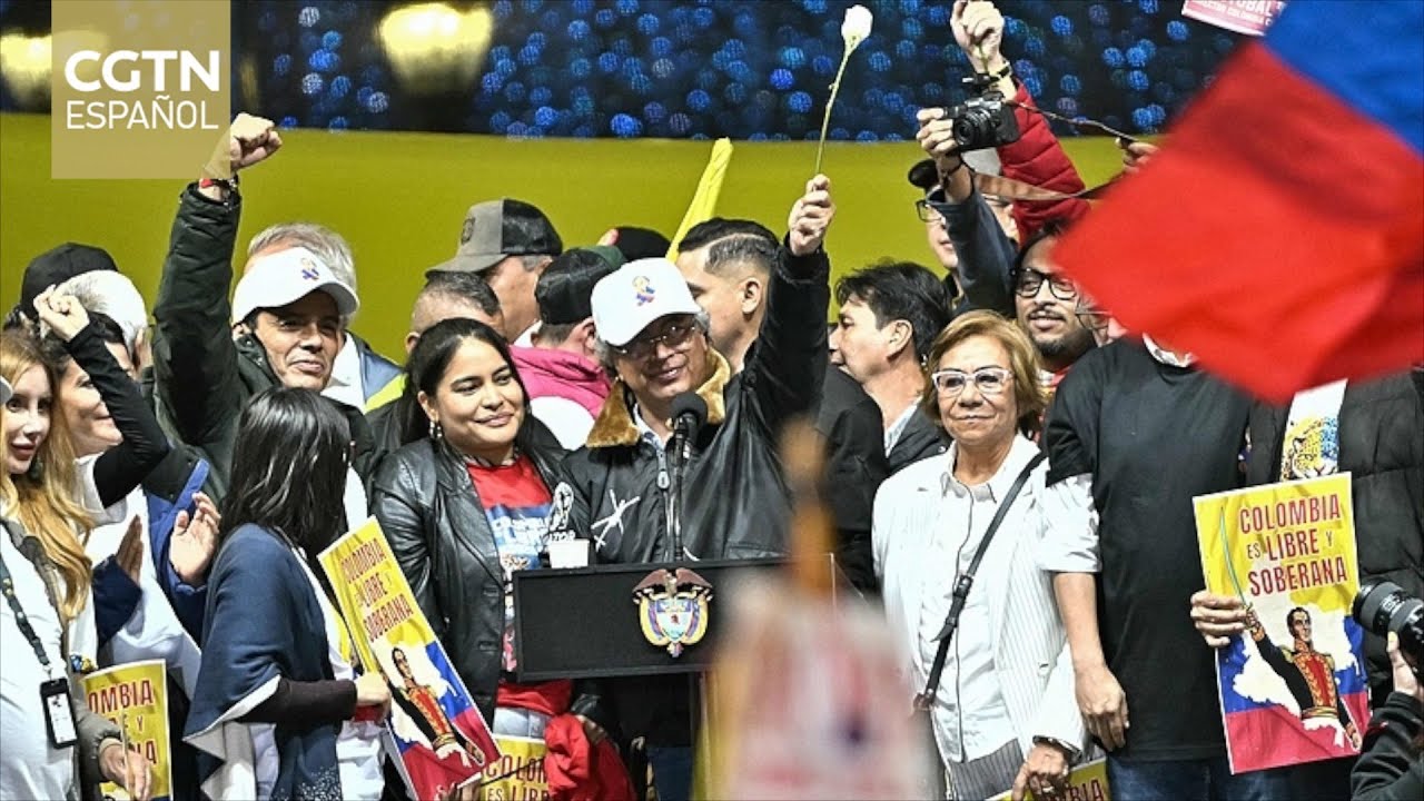 Gustavo Petro llama al pueblo colombiano a las calles