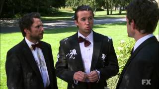 It's always sunny in Philadelphia - The boys are back in town - Trash edition