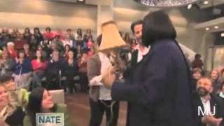 Patti LaBelle Wants a Monkey Lamp [2010].flv