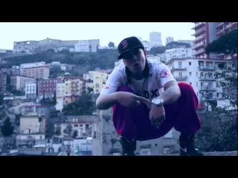 EL KOYOTE, EL FENOMENO, EL X3MO, CHIKY REALEZA - TRAQUETEO (Prod. UMA) - OFFICIAL VIDEO FULL-HD