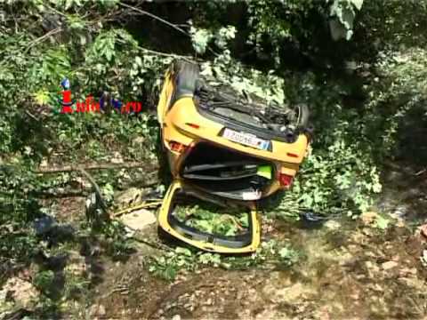 Accident cu masina cu rotile in sus in paraul Doman 20 mai