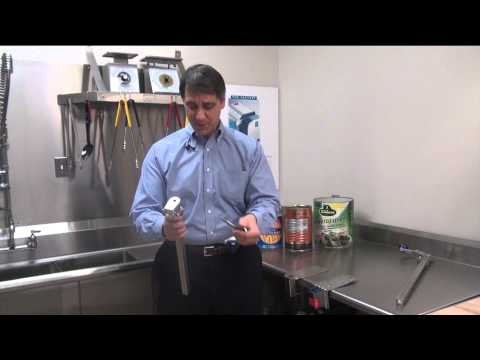 Edlund G-2CL manual tail can opener