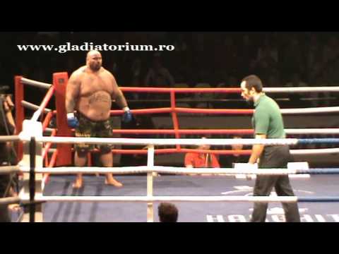 gladiatorium.ro | Alexandru Lungu vs. Chris Mahle