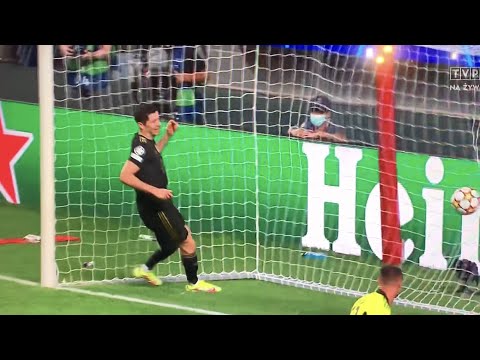 Benfica - Bayern bramka na 0:3 Roberta Lewandowskiego