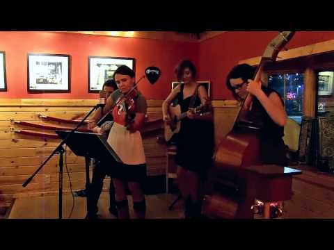 Bring Your Clothes Back Home - John Hartford
