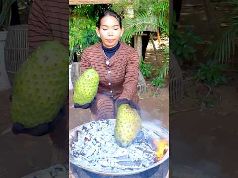 How to Make the BEST Soursop Juice! 🍹