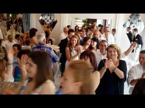 SPOSI E INVITATI ENTRANO BALLANDO - INGRESSO MATRIMONIO 2016 - PLAZA VASTO FRANCESCO BARATTUCCI