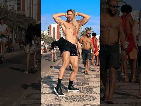 I danced to APT by Rosé and Bruno Mars in public 🙈 | Gabriel Mansur