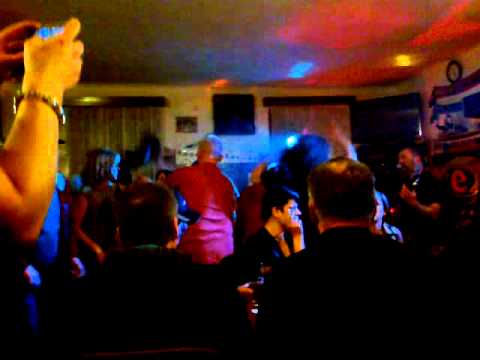 Quo Vadis rock - QuoVadis ve Fr.l. Labuť ! 7.4.2012 !