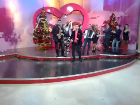 CATALIN MIRA-VREAU IUBIRE(FILMAT CU TELEFONUL)13 12 2012