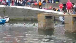 preview picture of video 'Robin Hood Castletown tin bath Isle of Man 2014'