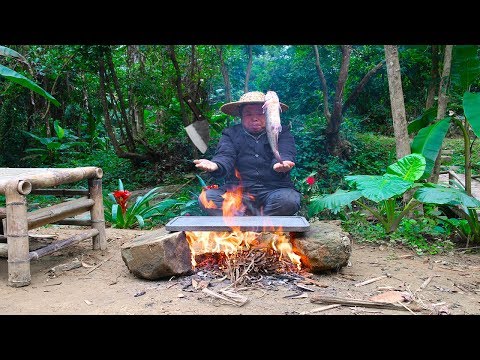 户外烤鱼哪家强？柴火石板爷爷棒，刀上的功夫，火中的美味