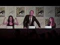 Fan Imitates BARNEY STINSON At Comic Con