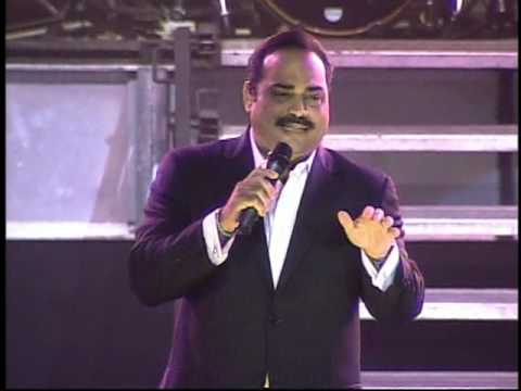 LO GRANDE QUE ES PERDONAR (VICO C EN VIVO CON GILBERTO SANTAROSA)