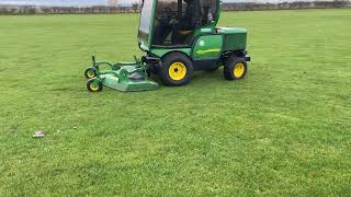 Trator corta-relva John Deere 1565 Series II 4WD | Imagem 4 - Agroline