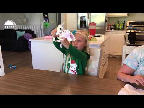 Sloane what sound does a unicorn make.