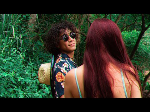 MORENA TIAGO LUCAS-feat DORRIO (OFICIAL VÍDEO )