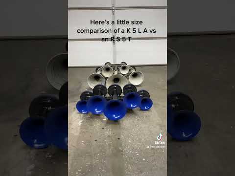 K5LA vs RS5T size comparison #train #nathanairchime #trainhorn #trainhorns #leslie #RS5T