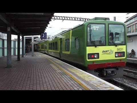 IE 8520 Class Dart Train number 8631 - Tara Street Station, Dublin