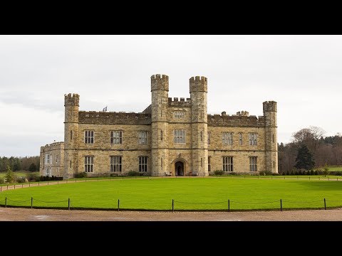 London Day Trip to Canterbury, Leeds Castle, and the Cliffs of Dover