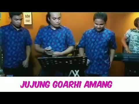 *MALLITING MA* JUJUNG GOARHI AMANG Cipt:Lopez Sitanggang  voc: NAGABE TRIO kreeennnn dan luar biasa