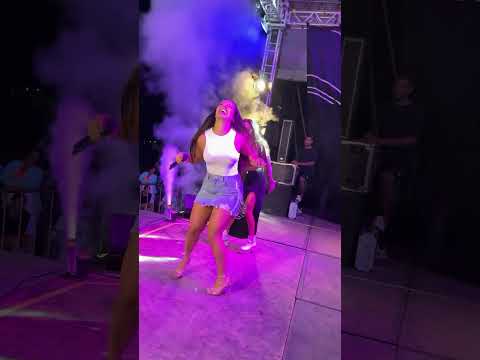 Nossa noite de ontem em Bonópolis - GO!🩵 Obrigada pela presença e carinho xuxu’s!!! 👯‍♀️