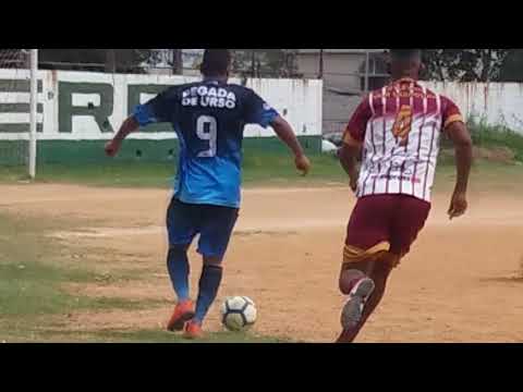 Lance de falta discutível | avarzea.com.br