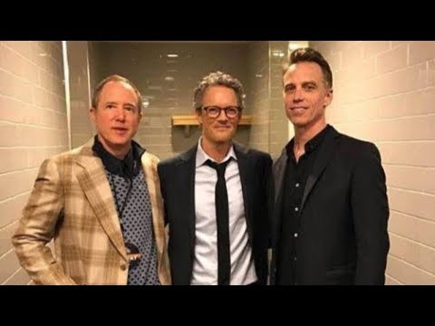 Pearl Jam Online Exclusive: A Holiday Greeting from Dave Krusen (2017)