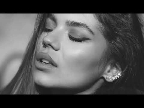 Qodës x ANTONIA - Una Favela (Extended Mix)