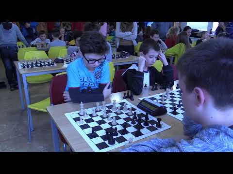 8.1. Lukáš Zumrik - Patrik Zdražil 1/2:1/2