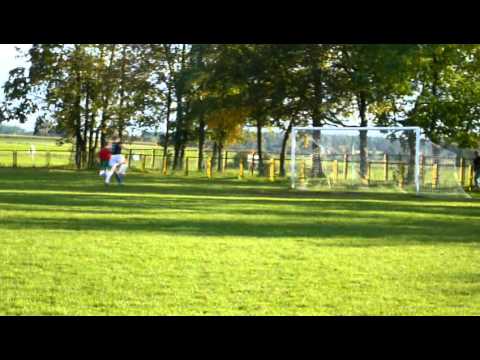 GKS Stawiski - Skra Czarna Białostocka 8:1 (2:1).  (8)