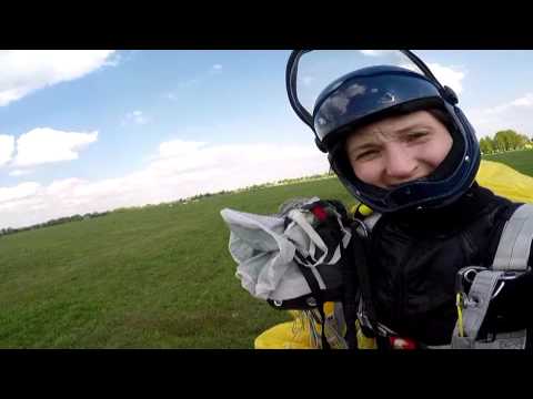 Aeroklub Lubelski w Radawcu - skoki spadochronowe/ monia