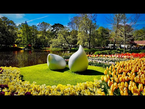 Keukenhof 2023 - area of Juliana, Wilhelmin, the blue rivers, foods, shops and the labyrinth