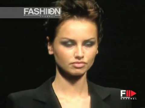 "Erreuno" Autumn Winter 1997 1998 Milan 3 of 5 pret a porter woman by FashionChannel