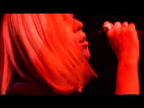 Ramalama Bang Bang - Live