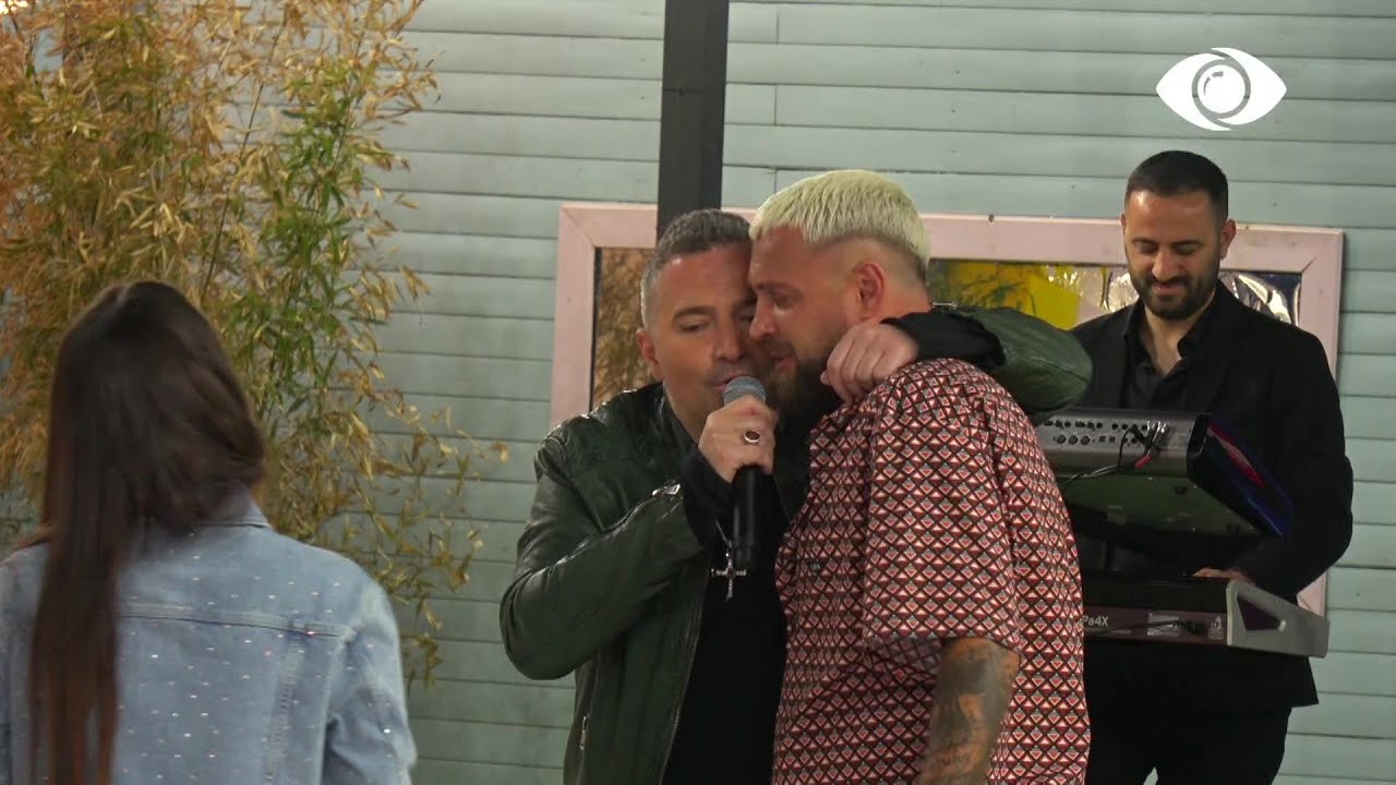 Luizi këndon, banorët kërcejnë