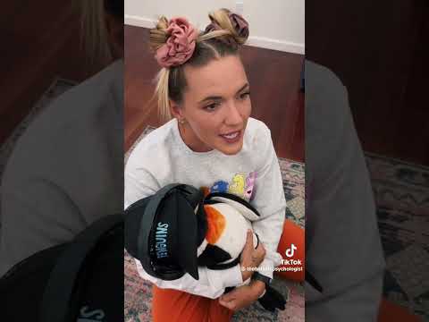 This is how our childhood impacts brain development.       Dr Nicole Lepera