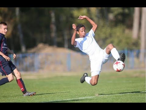 CLJ U-15 LECH POZNAŃ - POGOŃ SZCZECIN I połowa cz. 1