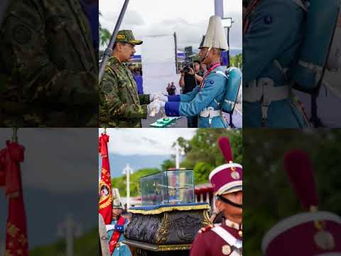 Volverá Bolívar, volverá Sucre, volverán los gigantes y volverá la Patria Grande libre y unida